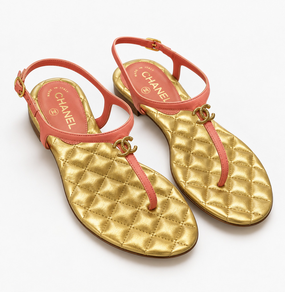 CHANEL Pink Leather Quilted Gold CC Logo T Strap Thong Flat Sandals 38 NEW